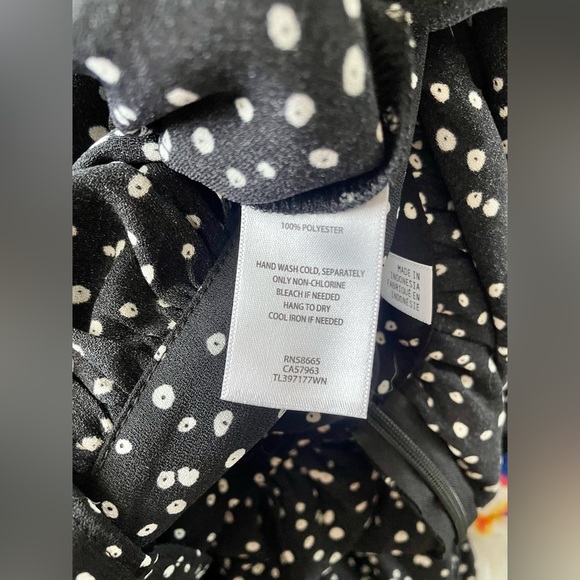 Leith Black Micro Dot Tank - Picture 9 of 11